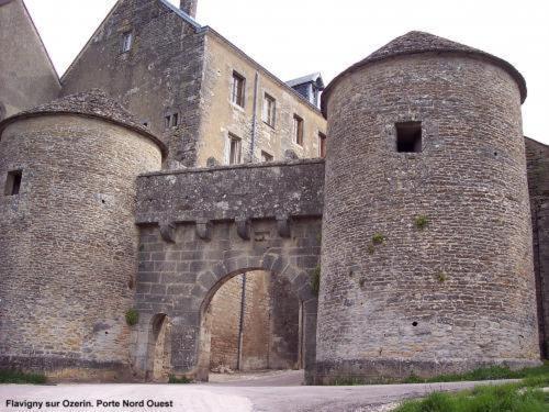 Chambres Sous Les Vignes Du Buttois Bussy-le-Grand Exterior foto